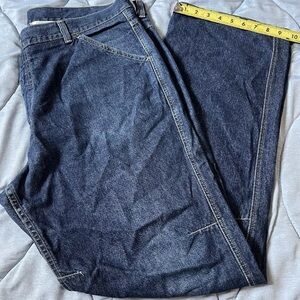 Denver Hayes light weight relax fit jeans
